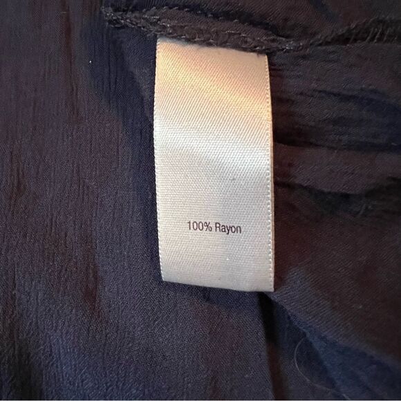 3 for $30! Jennifer Lopez navy shirt with embellishments - Picture 6 of 13